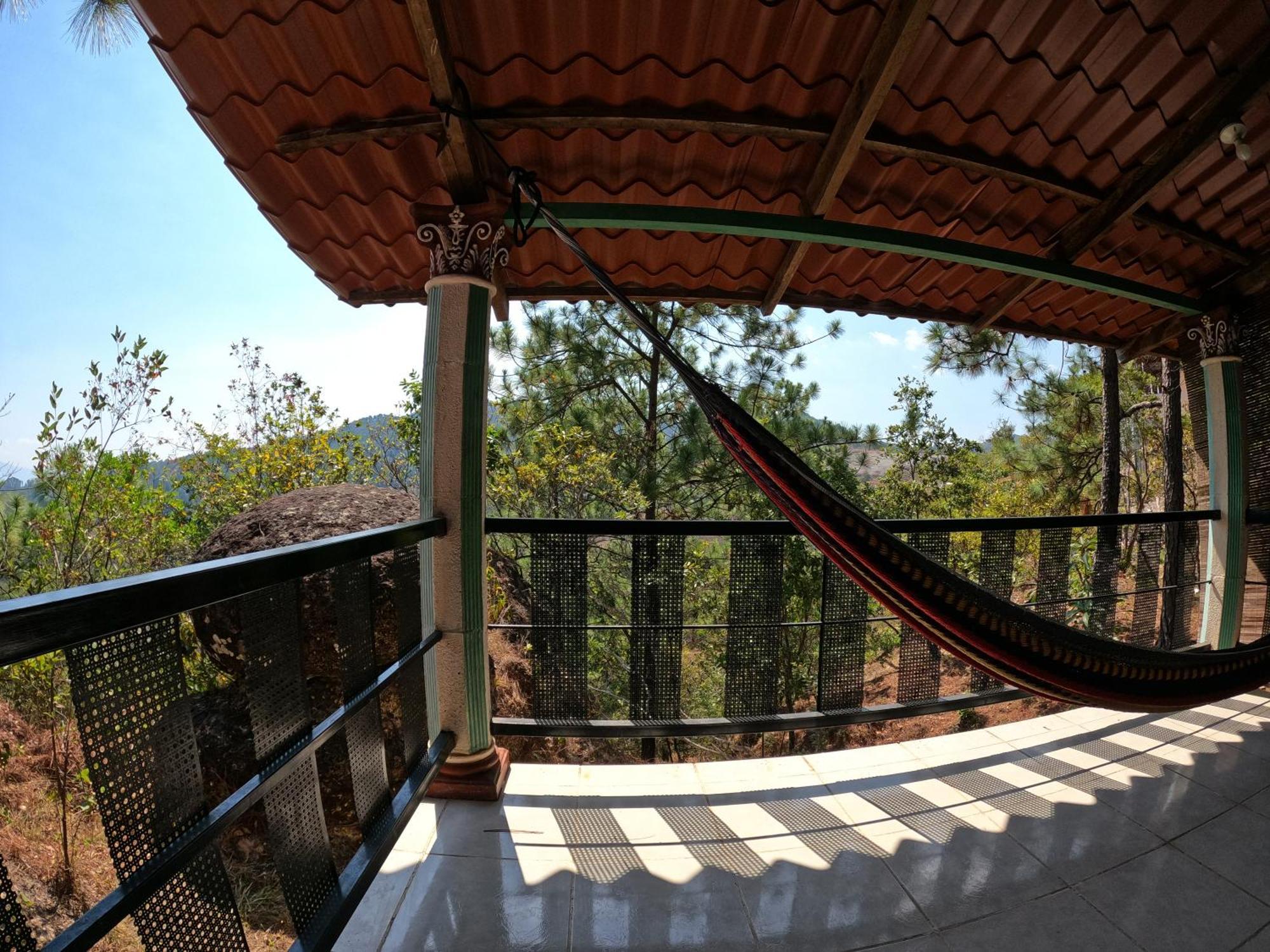 Hotel Y Restaurante Las Margaritas Perquín Стая снимка
