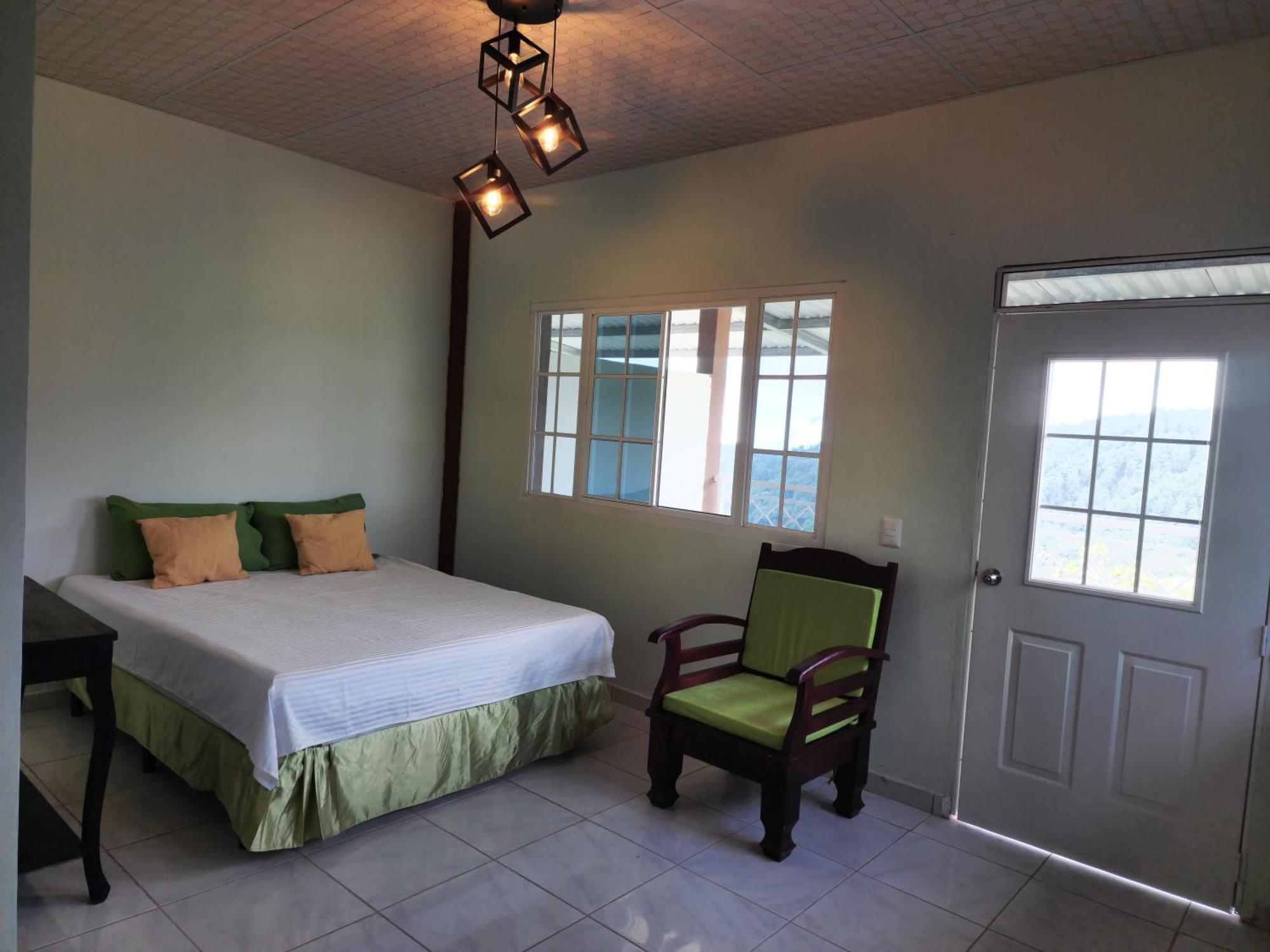 Hotel Y Restaurante Las Margaritas Perquín Стая снимка