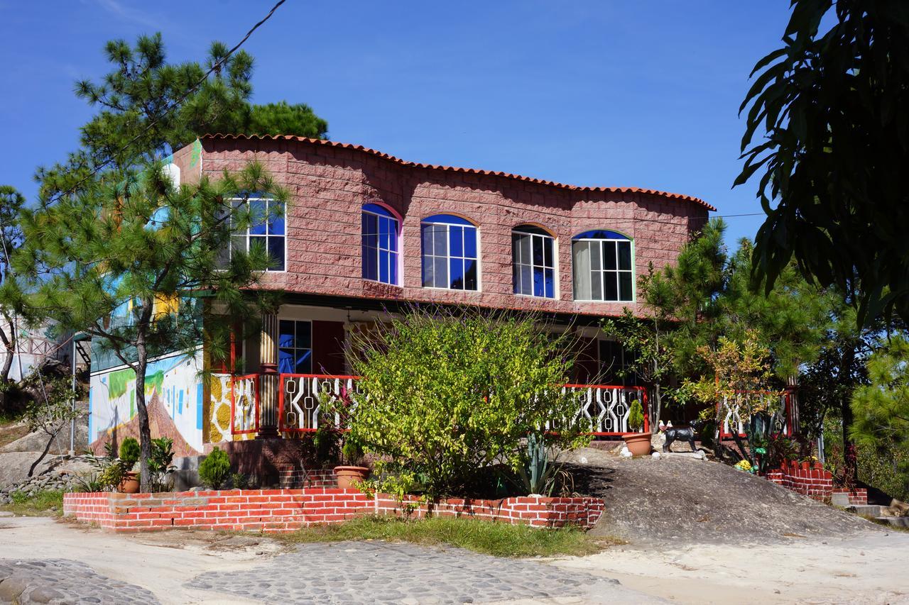Hotel Y Restaurante Las Margaritas Perquín Екстериор снимка